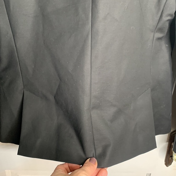 Banana Republic Women’s Black One-Button Notched Collar Blazer Jacket Size 6 - Picture 10 of 11